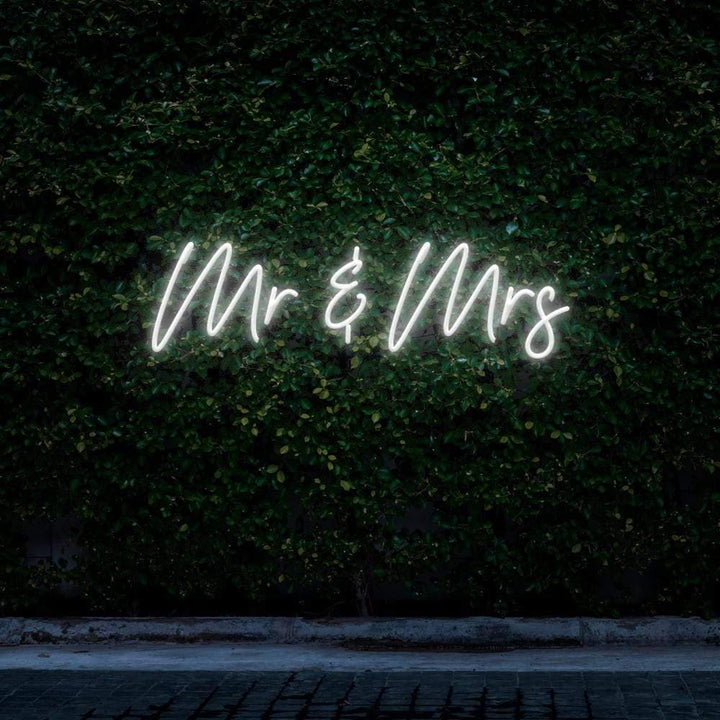 Mr & Mrs LED Neon Sign