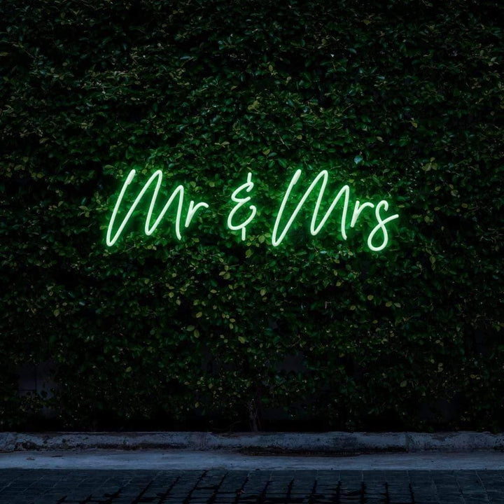 Mr & Mrs LED Neon Sign